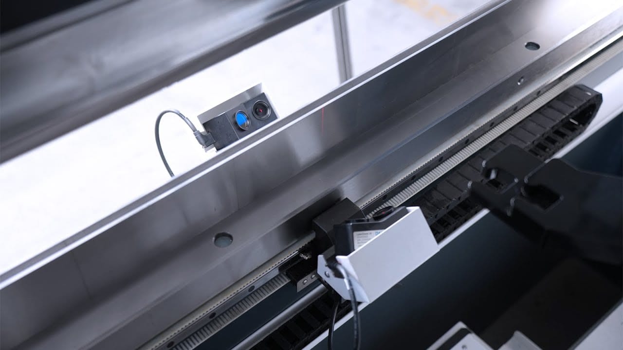 Accuracy: How to Think in Degrees, Millimeters, and Microns